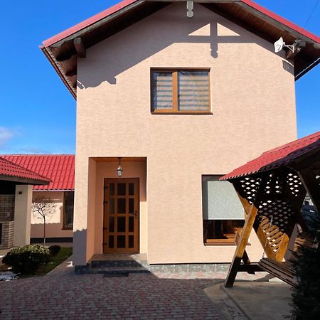 Azaliya Villa Lazeshchyna Exterior photo